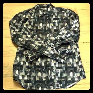 THEORY  Casual Button Down in retro gray print